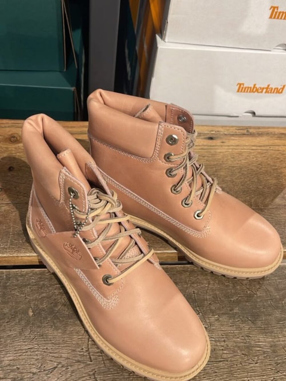 TIMBERLAND WOMEN'S PREMIUM 6 IN LACE WATERPROOF BOOT LIGHT PINK FULL GRAIN A5M5N